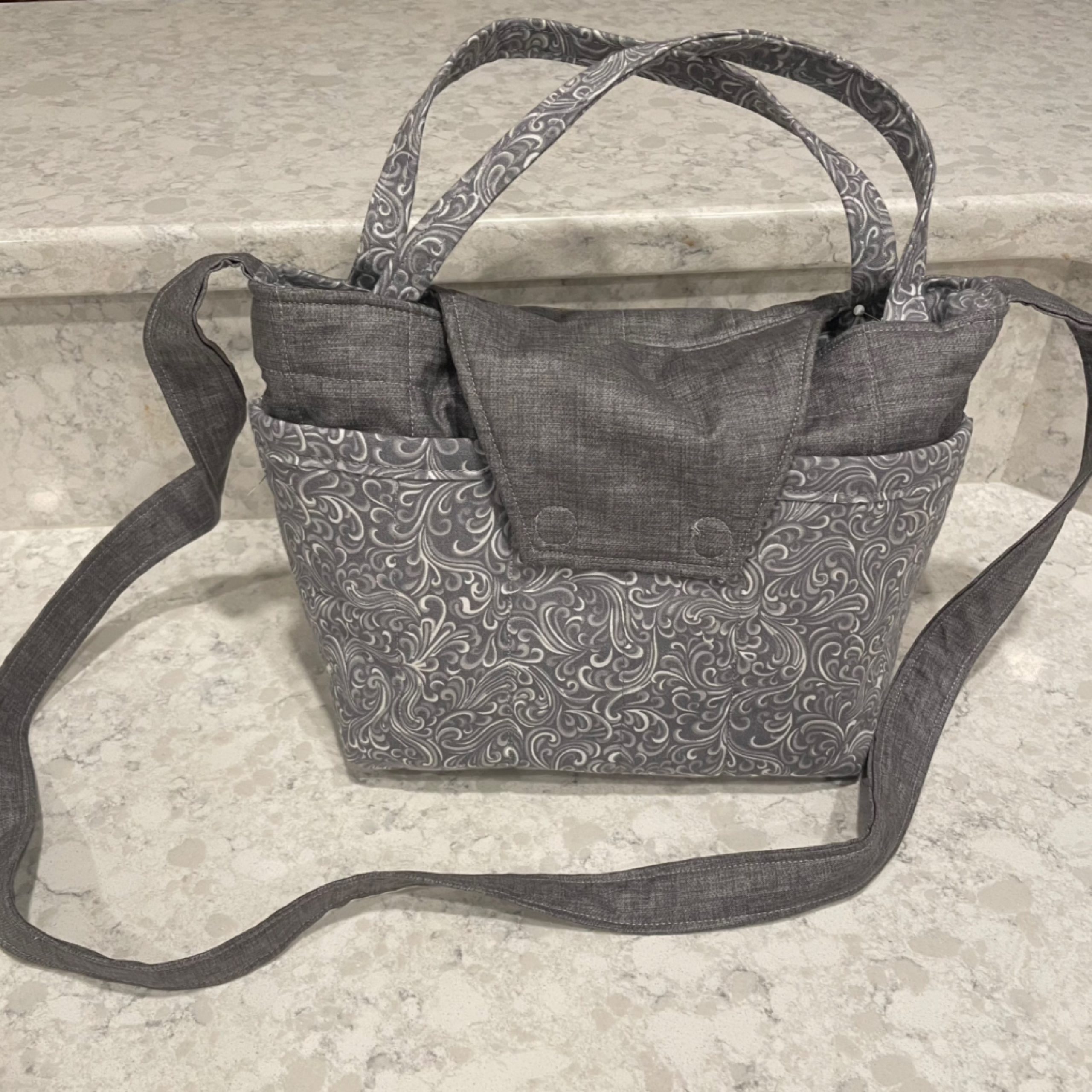 Purse-gray linen-inspired quilted cotton